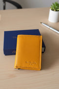 Manoa Bags – Portafoglio Slim in Pelle – Giallo – Uomo - Manoa Bags & Co